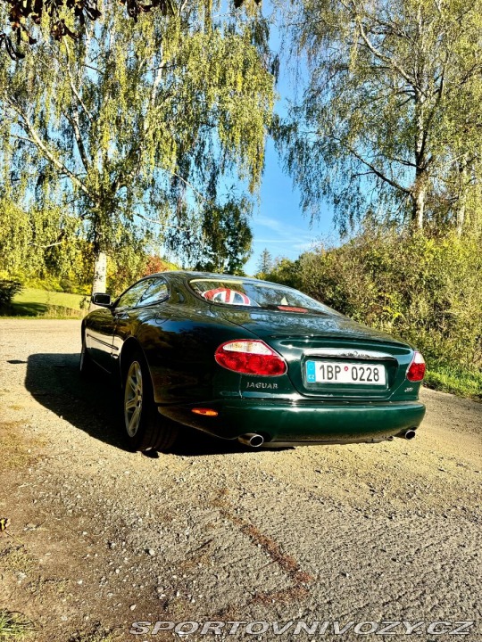 Jaguar XKR 4,0 kompresor 2001