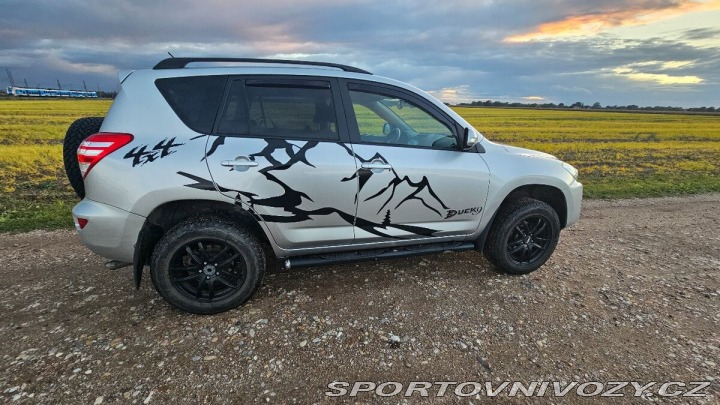 Toyota Ostatní modely RAV4 2,2   2009 2009