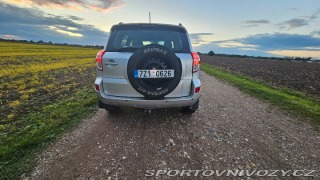 Toyota Ostatní modely RAV4 2,2   2009 2009