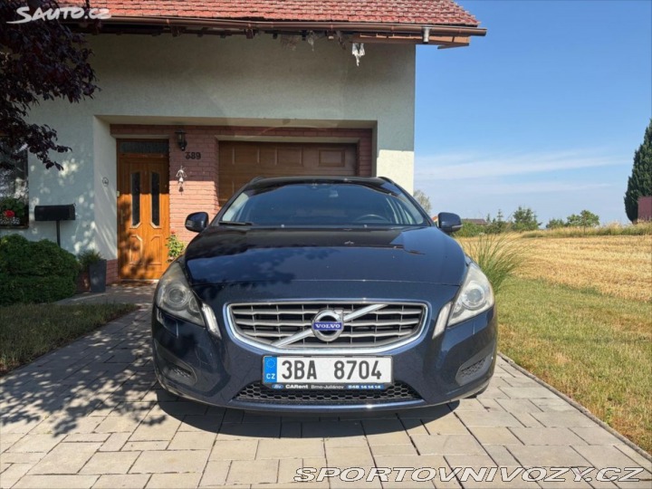 Volvo V60 2,0 D3 120kW (5-válec) 2010