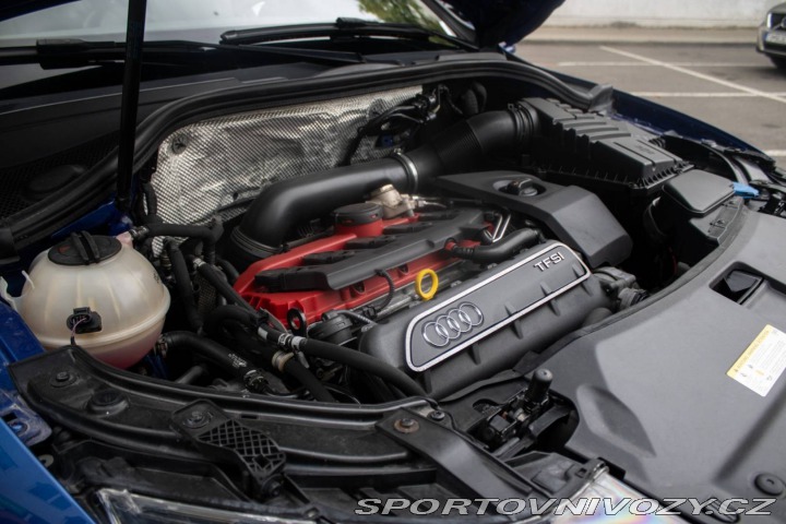 Audi RS Q3 2.5 TFSI / 228kW / A7 / 2014