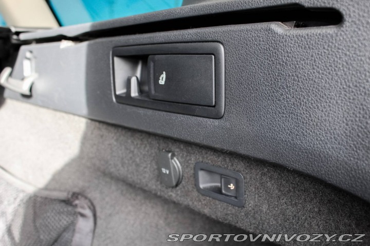 Volkswagen Ostatní modely Passat Variant Variant 2.0 BiTDI 4MOTIO 2015