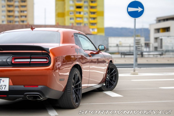 Dodge Challenger R/T Plus 5.7 V8 HEMI / 2 2022