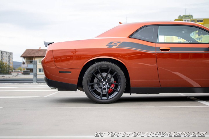 Dodge Challenger R/T Plus 5.7 V8 HEMI / 2 2022