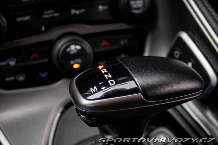Dodge Challenger R/T Plus 5.7 V8 HEMI / 2 2022