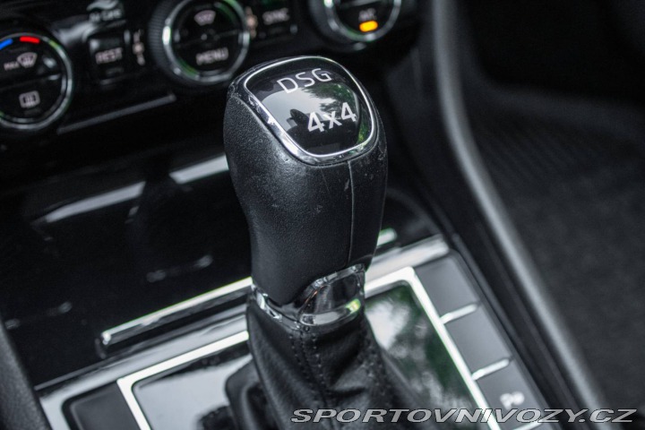 Škoda Superb Combi  2.0 TSI Laurin Kle 2020