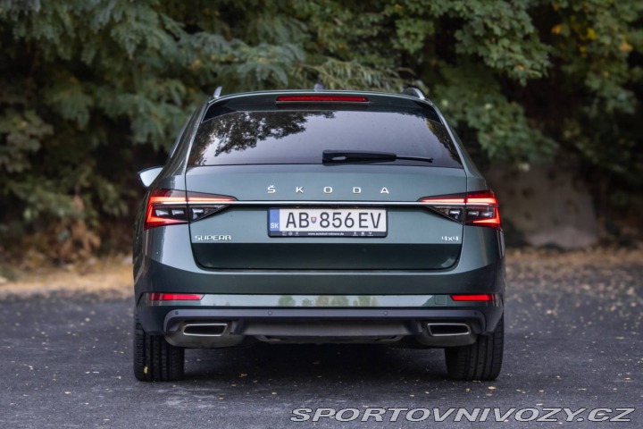Škoda Superb Combi  2.0 TSI Laurin Kle 2020