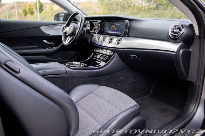 Mercedes-Benz E Kupé 220d 4Matic AMG Lin 2018