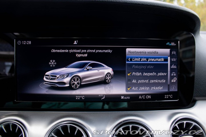Mercedes-Benz E Kupé 220d 4Matic AMG Lin 2018