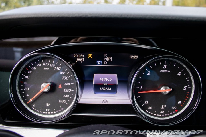 Mercedes-Benz E Kupé 220d 4Matic AMG Lin 2018