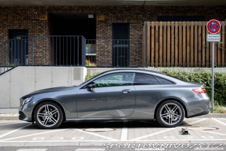 Mercedes-Benz E Kupé 220d 4Matic AMG Lin 2018