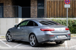 Mercedes-Benz E Kupé 220d 4Matic AMG Lin 2018