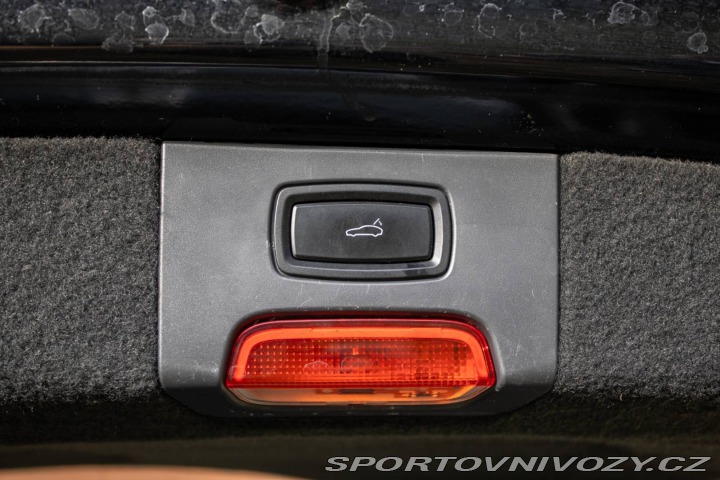 Porsche Cayenne Diesel Tiptronic S / 176 2011