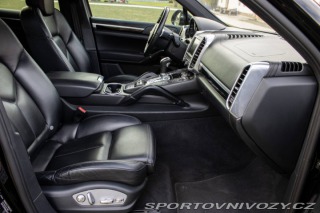 Porsche Cayenne Diesel Tiptronic S / 176 2011