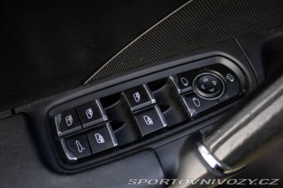 Porsche Cayenne Diesel Tiptronic S / 176 2011