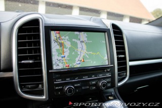 Porsche Cayenne Diesel Tiptronic S / 176 2011
