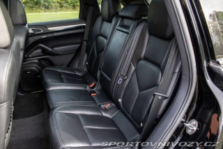 Porsche Cayenne Diesel Tiptronic S / 176 2011