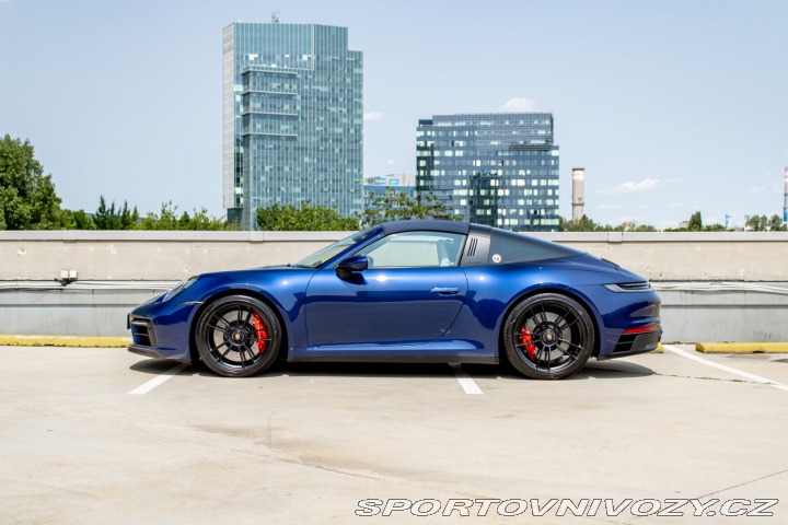 Porsche 911 4 GTS/ PDLS+/ InnoDrive/ 2024