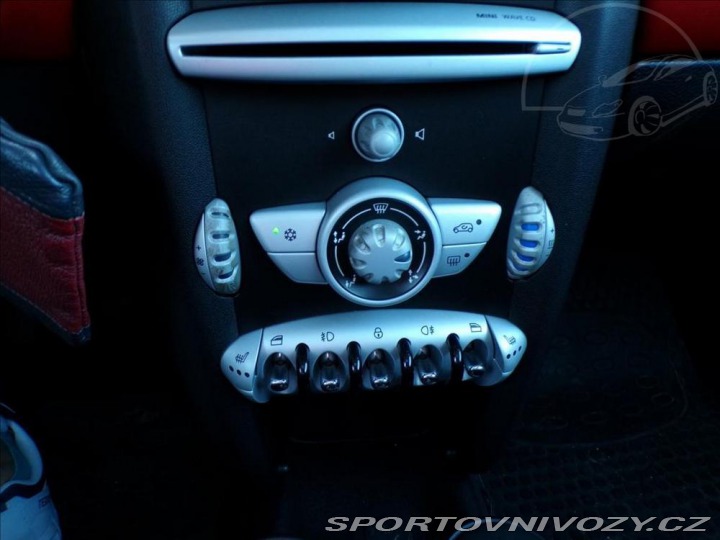Mini One 1,4 i KLIMATIZACE 2007