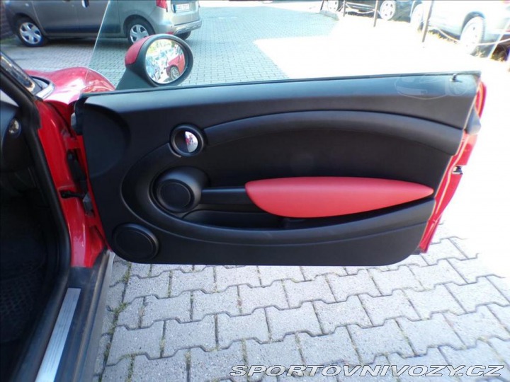 Mini One 1,4 i KLIMATIZACE 2007