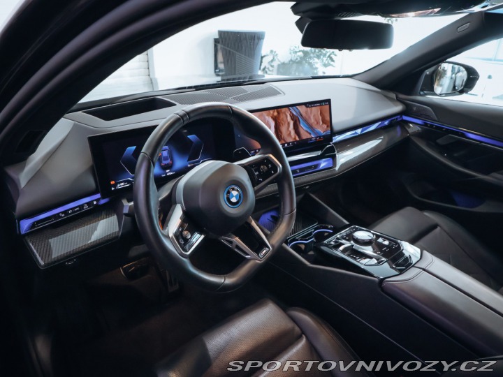 BMW 5 550e xDrive M-sport Touri 2025