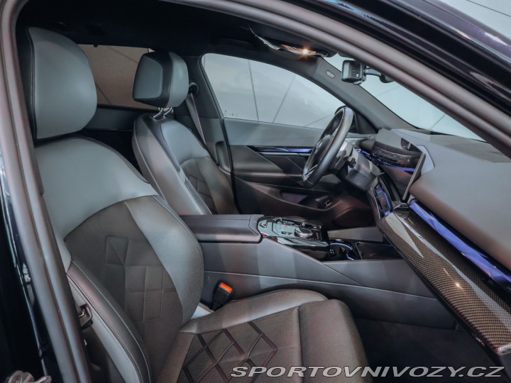 BMW 5 550e xDrive M-sport Touri 2025
