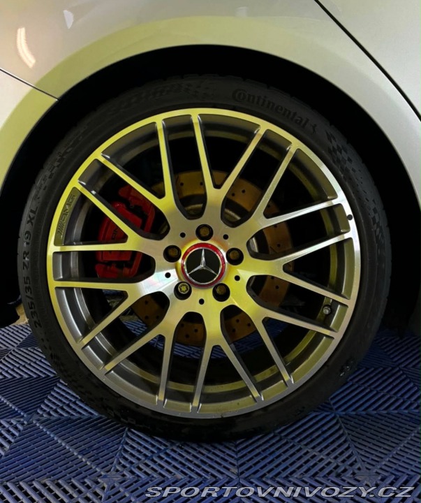 Mercedes-Benz A Mercedes-Benz A45 AMG 2015