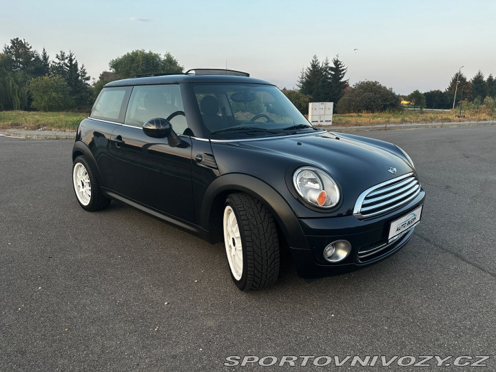 Mini Cooper R56 Mini One 2008