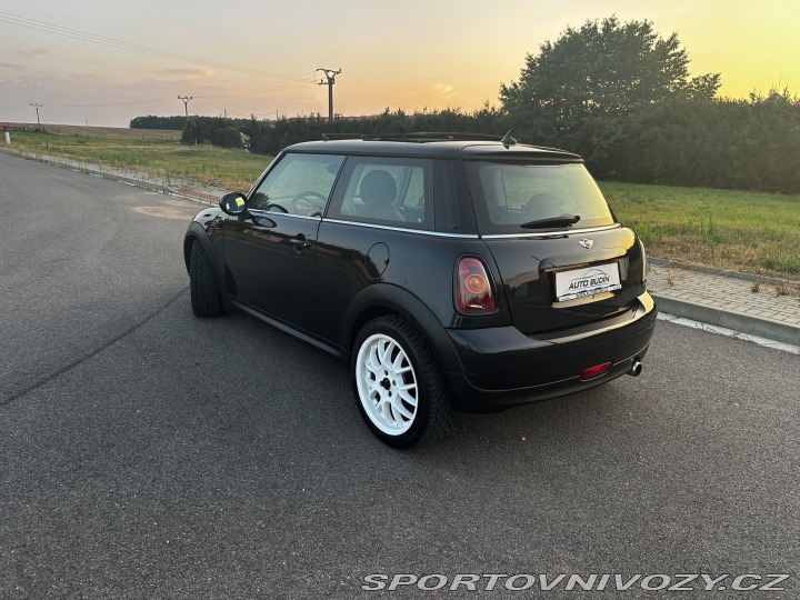 Mini Cooper R56 Mini One 2008