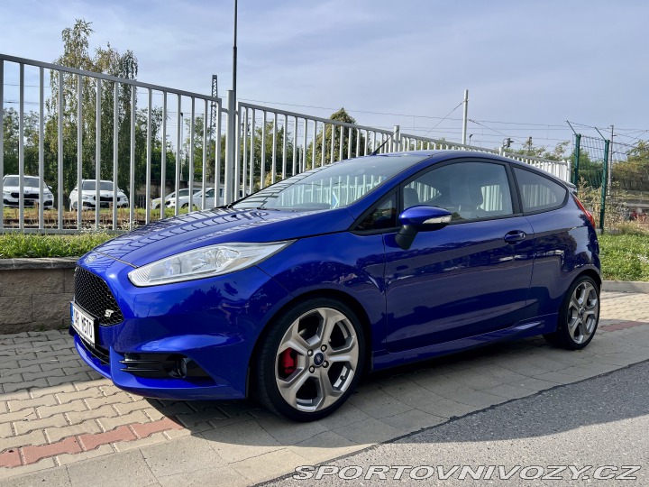 Ford Fiesta ST  2013