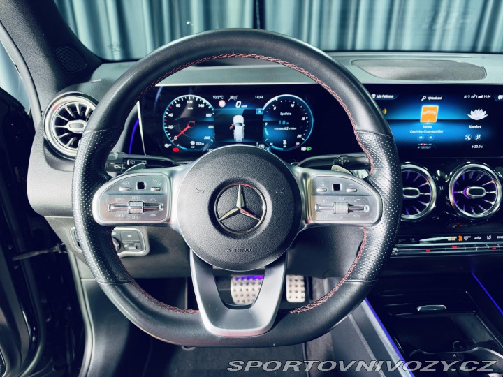 Mercedes-Benz Ostatní modely GLB 220d 4M AMG PANO HUD TAŽN 2020