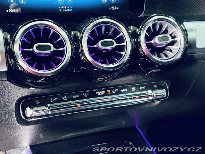 Mercedes-Benz Ostatní modely GLB 220d 4M AMG PANO HUD TAŽN 2020