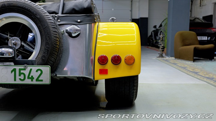 Ostatní značky Ostatní modely Caterham Super Seven 1.7 1984