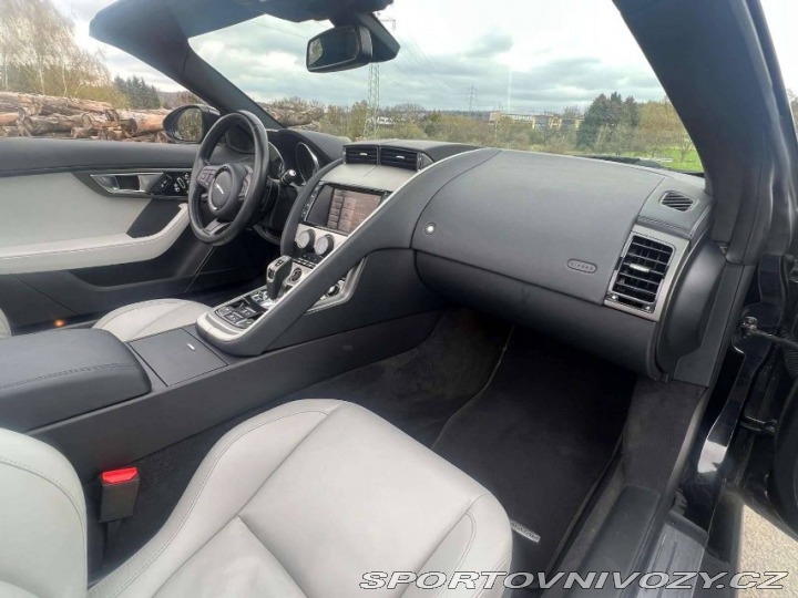 Jaguar F-Type 2014