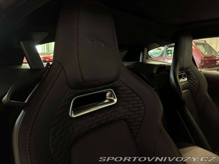 Jaguar F-Type R-Dynamic 2020