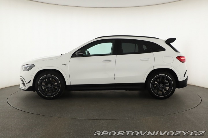 Mercedes-Benz Ostatní modely GLA AMG line GLA 35 AMG 4MATI 2026