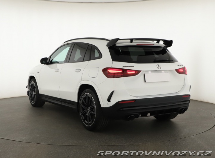 Mercedes-Benz Ostatní modely GLA AMG line GLA 35 AMG 4MATI 2026