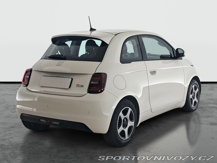Fiat 500 500e  42 kWh 2021