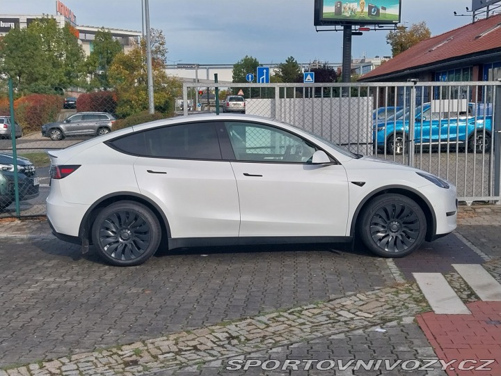 Tesla Model Y Long Range AWD 79kWh 2023