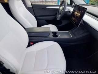 Tesla Model Y Long Range AWD 79kWh 2023