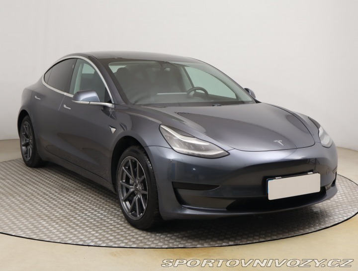 Tesla Model 3 Std Range Plus 52kWh 2020