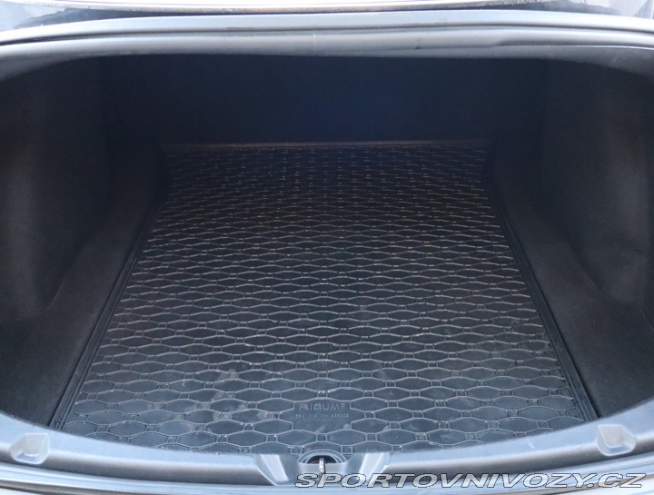Tesla Model 3 Std Range Plus 52kWh 2020