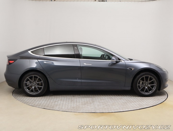 Tesla Model 3 Std Range Plus 52kWh 2020