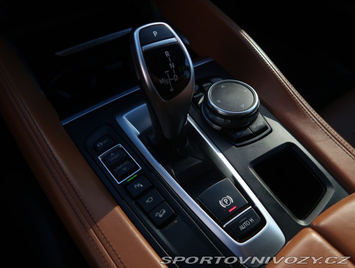 BMW X6 xDrive40d 2015