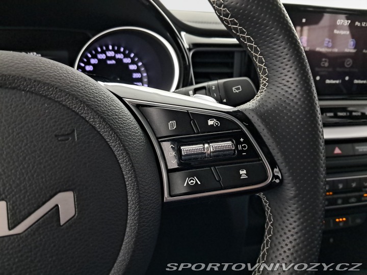 Kia ProCeed GT Line Plus 1.5 T-GDI 2025