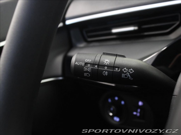 MG Ostatní modely MG3 1.5 HYBRID+ Emotion 12tkm 2025