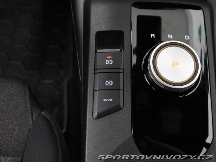 MG Ostatní modely MG3 1.5 HYBRID+ Emotion 12tkm 2025