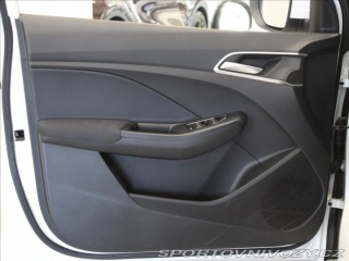 MG Ostatní modely MG3 1.5 HYBRID+ Emotion 12tkm 2025