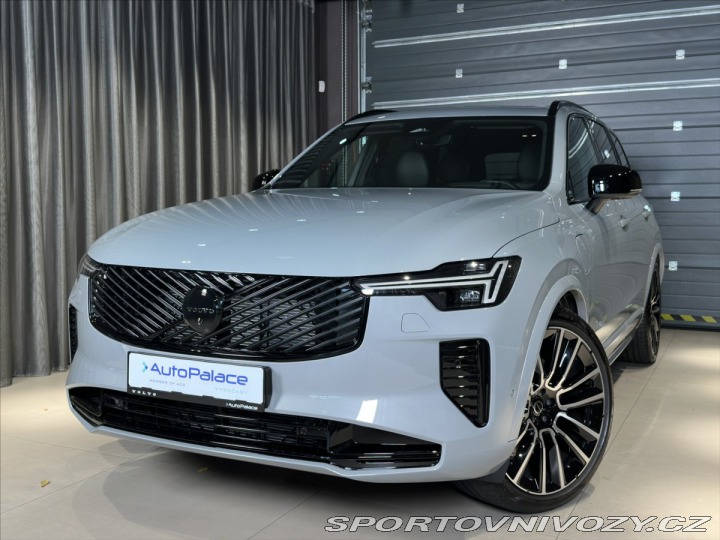 Volvo Ostatní modely XC90 2,0 T8  Plus Black Editio 2026