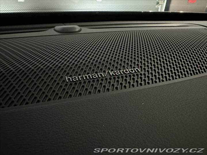 Volvo Ostatní modely XC90 2,0 T8 Plus Black Editio 2026